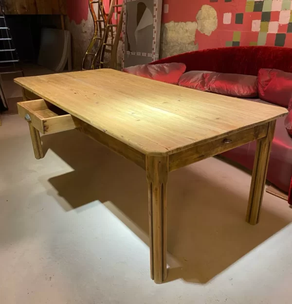 Table en bois réstaurée – Image 2