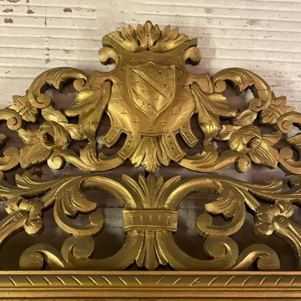 Miroir ancien en bois sculpté – Image 3