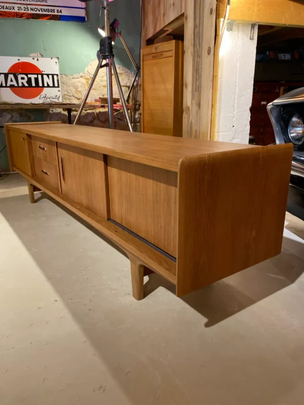 Enfilade année 70 - vue coté gauche