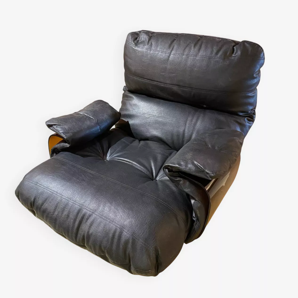 Fauteuil Marsala - Ducaroy - vue de face détouré