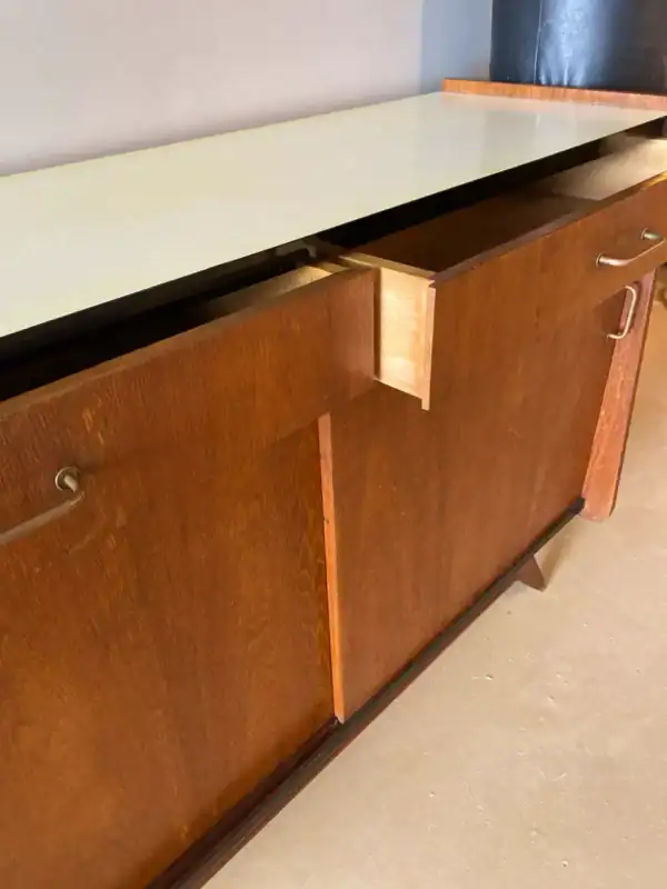 Buffet année 50/60 - tiroirs