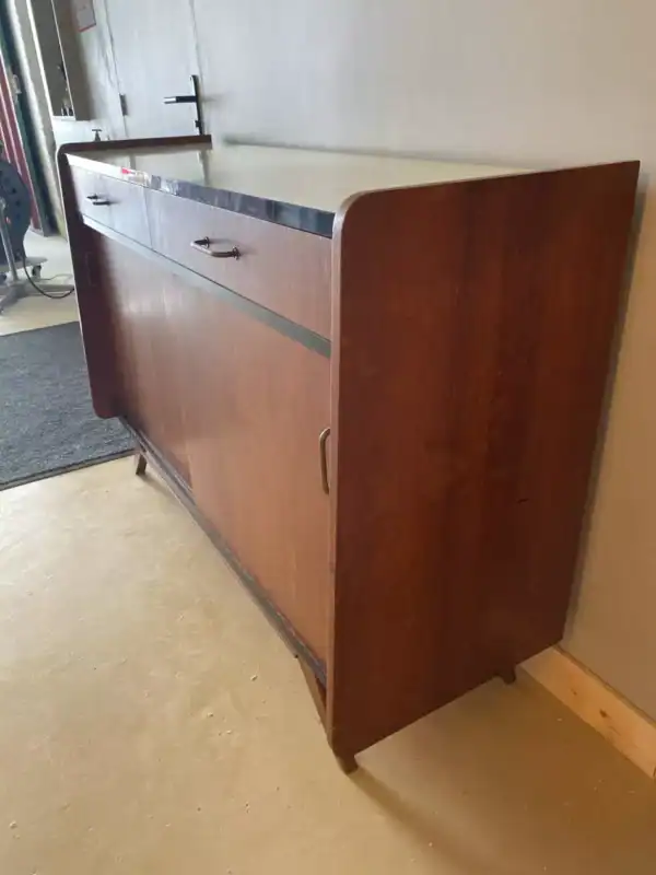 Buffet année 50/60 - vue coté gauche